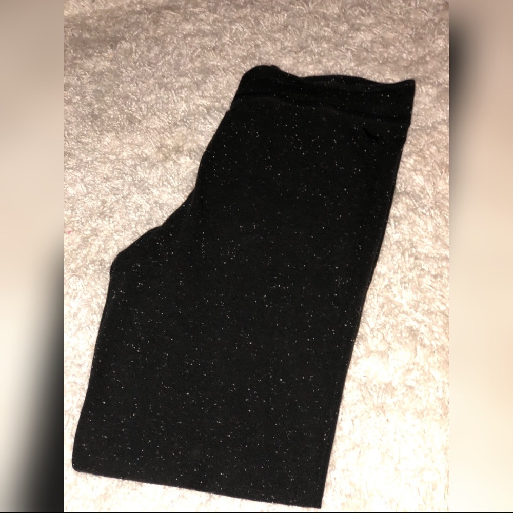 VS Pink Black Speckled Leggings